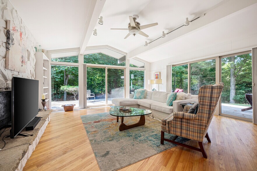 Building Photo - 3528 Potter Rd