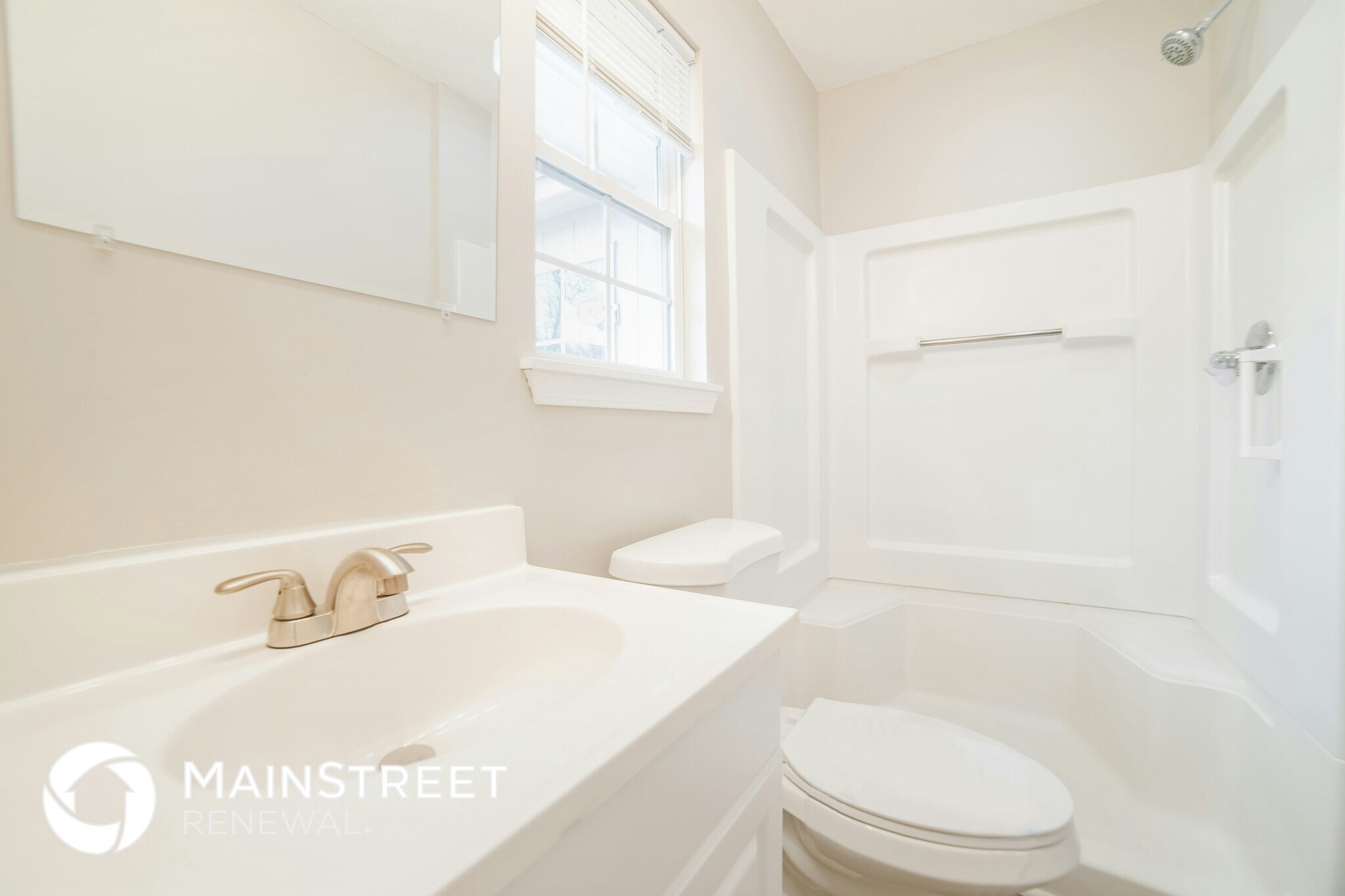 Building Photo - 2420 NW 4th St