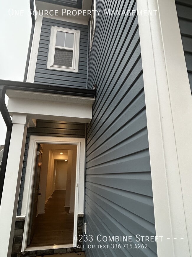 Building Photo - 4233 Combine St