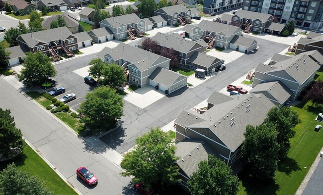 Building Photo - Brookshire Village Apartments