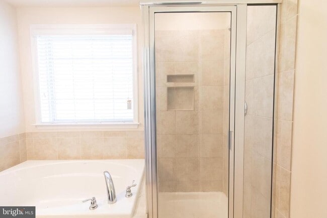 Building Photo - 15416 Lady Lauren Ln