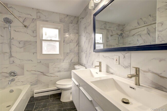 Building Photo - 207 Catherine Ave