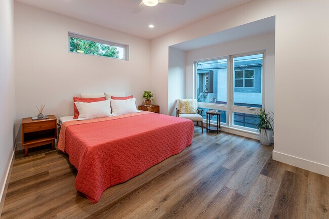 Building Photo - 1807 Powerhouse Alley