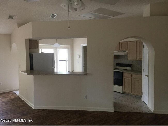 Building Photo - 5058 Acre Estates Dr