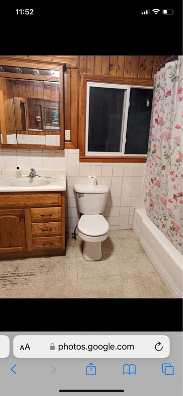 Building Photo - 126 E Park St