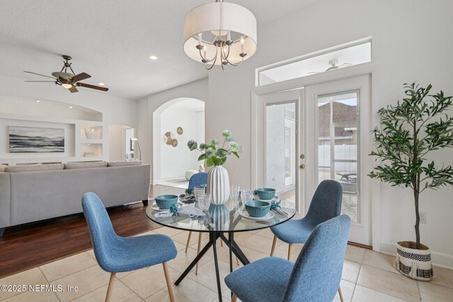 Building Photo - 10008 Sifton Ct