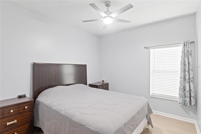 Building Photo - 13646 Hawk Lake Dr
