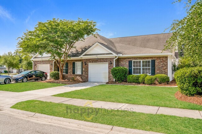 Building Photo - 4 Bedroom, 3 Bath Townhome in Grand Oaks Plantation of West Ashley