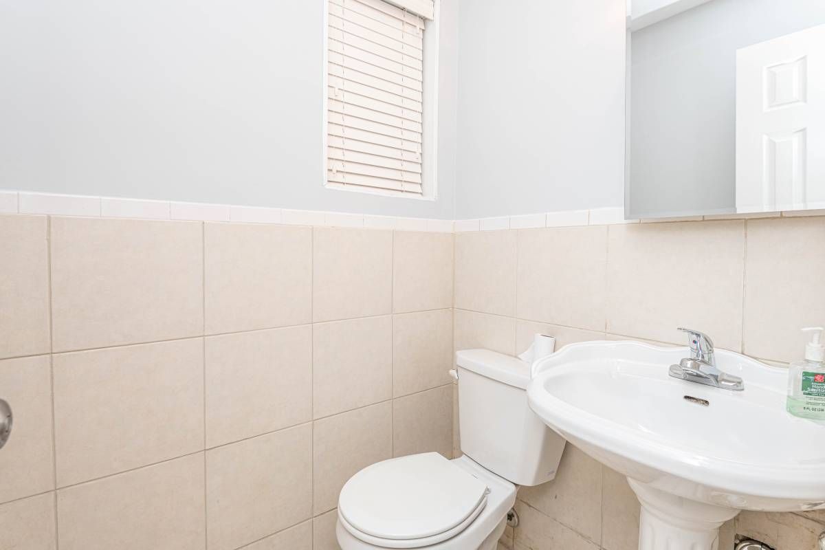 Building Photo - 226 P St NW