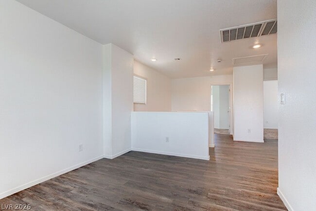 Building Photo - 9548 W Spring Blush Ave