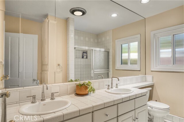 Building Photo - 11662 Curry Ave