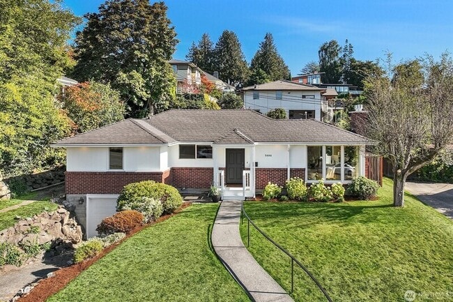 Building Photo - 5606 59th Ave NE