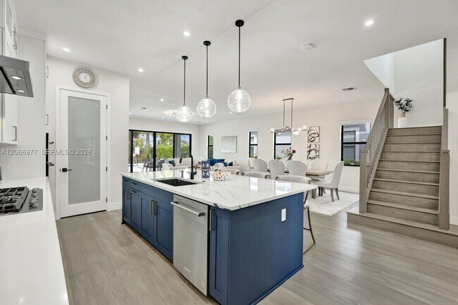 Building Photo - 12474 Solana Bay Cir
