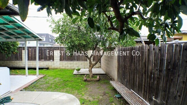 Building Photo - 8275 California St