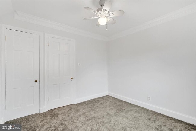 Building Photo - 1002 Chillum Rd