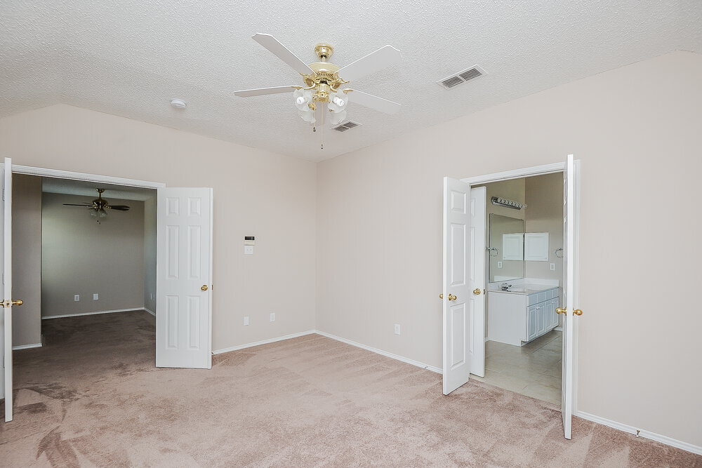 Building Photo - 5029 Lodgepole Ln