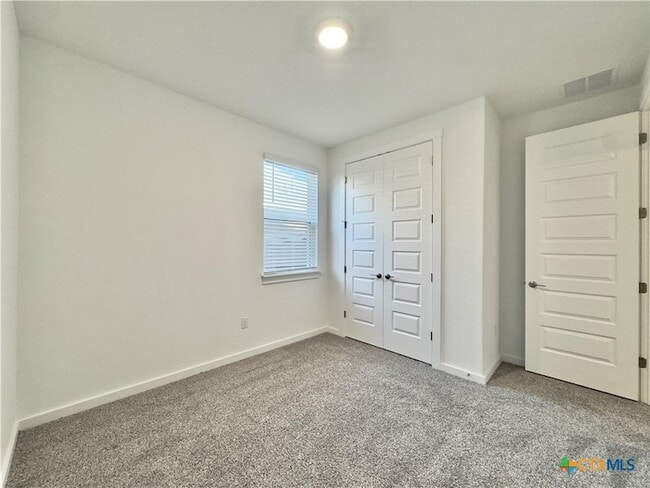 Building Photo - 2109 Gabriels Horn Rd