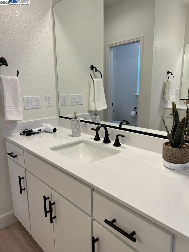 Building Photo - 2978 Ellis Town Dr