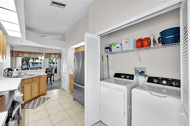 Building Photo - 28622 Starboard Passage Way
