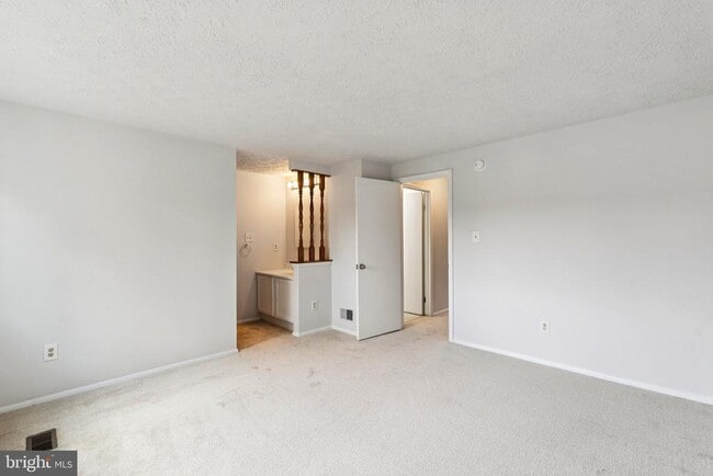 Building Photo - 7994 Tyson Oaks Cir