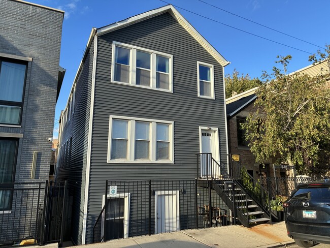 Primary Photo - 544 W Cullerton St