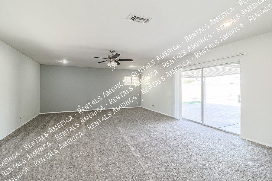 Building Photo - 1314 N 70th St
