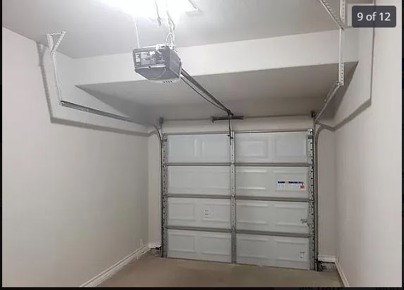 Garage also has washer dryer connection - 16922 Showdown Path