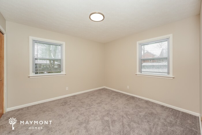 Building Photo - 281 Sundale Rd