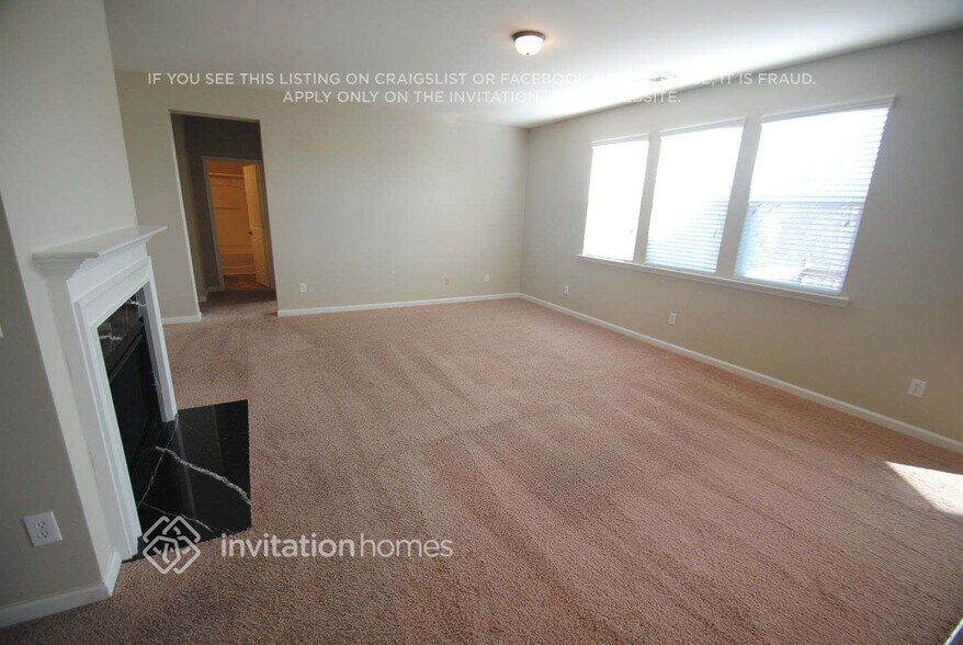 Building Photo - 1208 Lanier Springs Dr NE