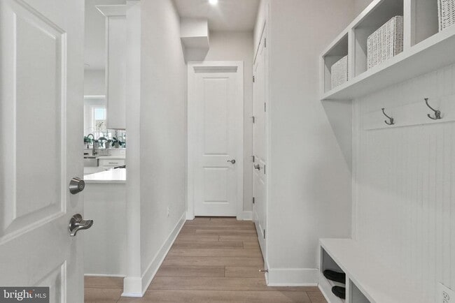 Building Photo - 15648 Dark Star Ln