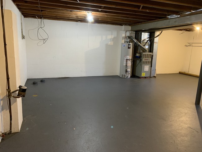 Basement / Game Room - 612 Strathmore Ave