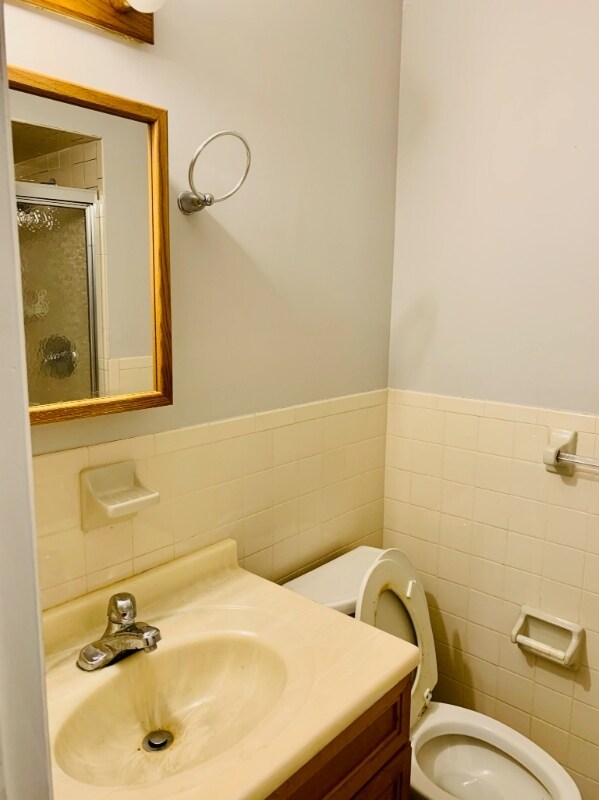 Building Photo - 506 Peach St