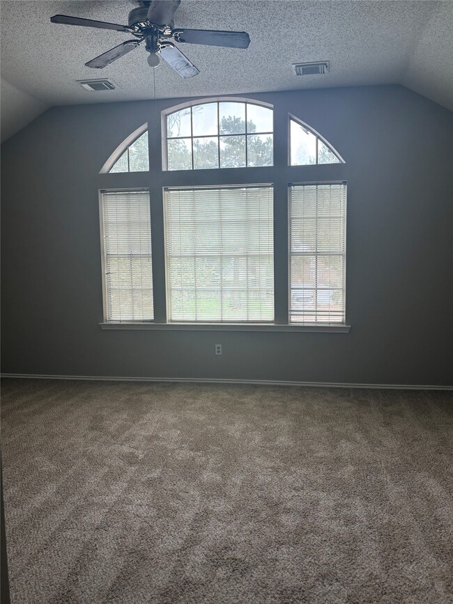 Building Photo - 16835 Goodfield Ct