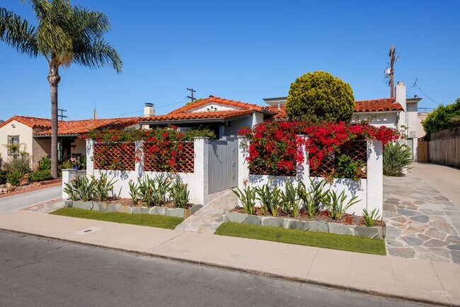 Building Photo - 4715 Soria Dr