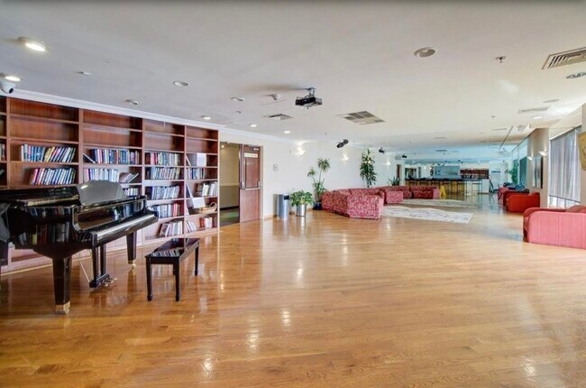 Building Photo - 7002 JFK Blvd E