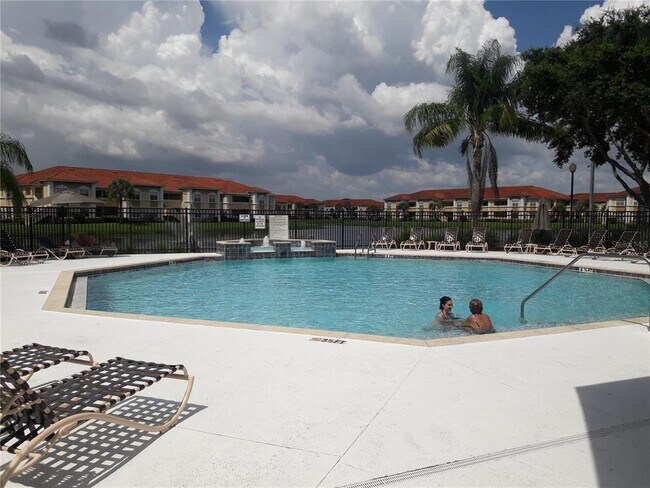 Building Photo - 1155 Villagio Cir