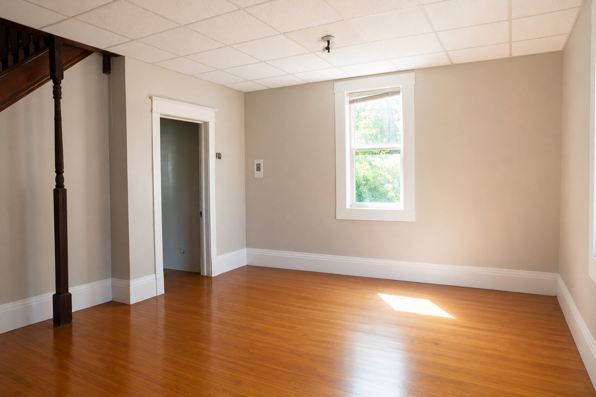 Building Photo - 1203 S Farwell St