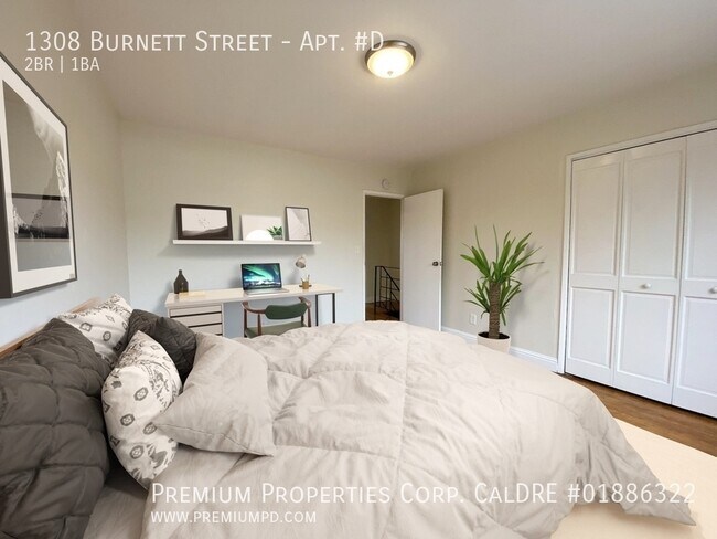 Building Photo - 1308 Burnett St