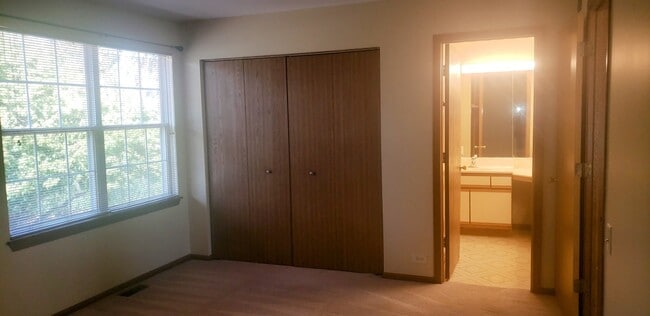 Building Photo - 2086 Muirfield Cir