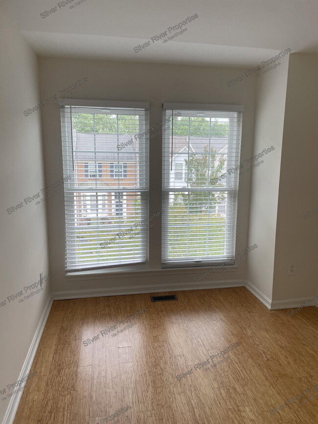 Building Photo - 10613 Ignatius Digges Dr