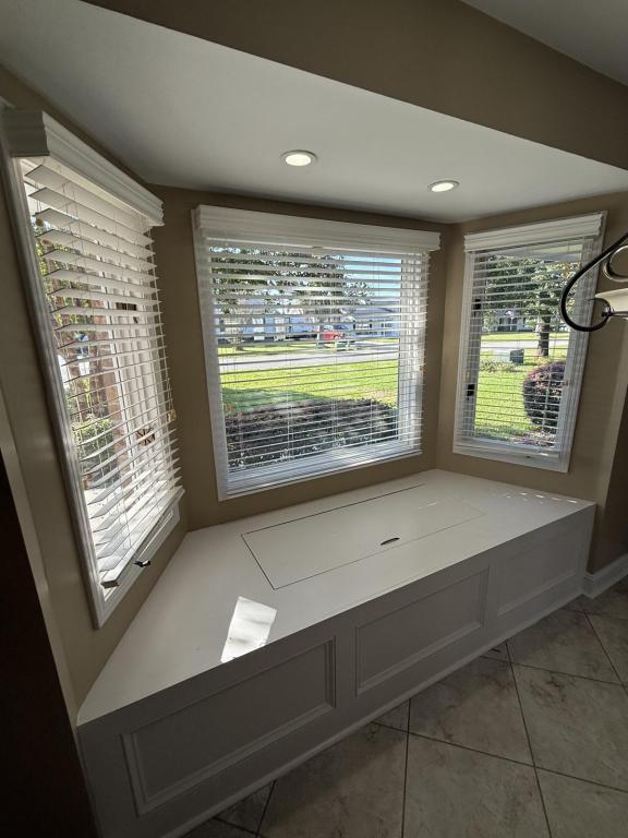 Building Photo - 524 Plantation Dr