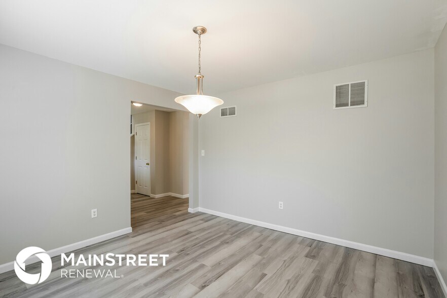 Building Photo - 4007 Lafayette Ave