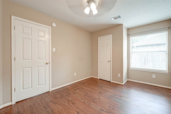 Building Photo - 3914 Crystal Pass Ct