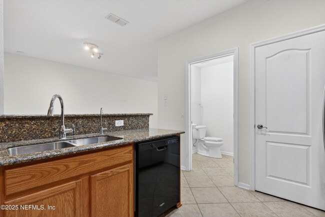 Building Photo - 3698 American Holly Rd