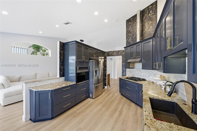 Building Photo - 8141 Sandpiper Way