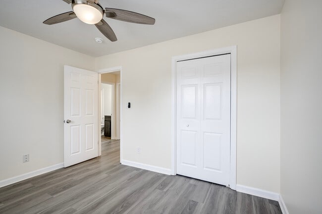 Building Photo - 115 Sunnywood Dr