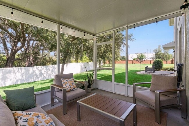 Building Photo - 1356 Scarlet Oak Loop