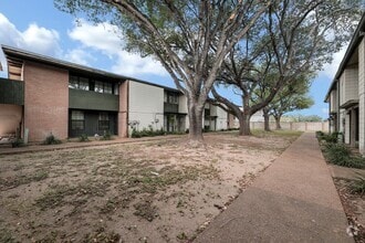 Building Photo - 519 S 4th Ave