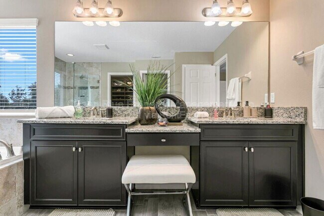 Building Photo - 7304 Sweeter Tide Trail