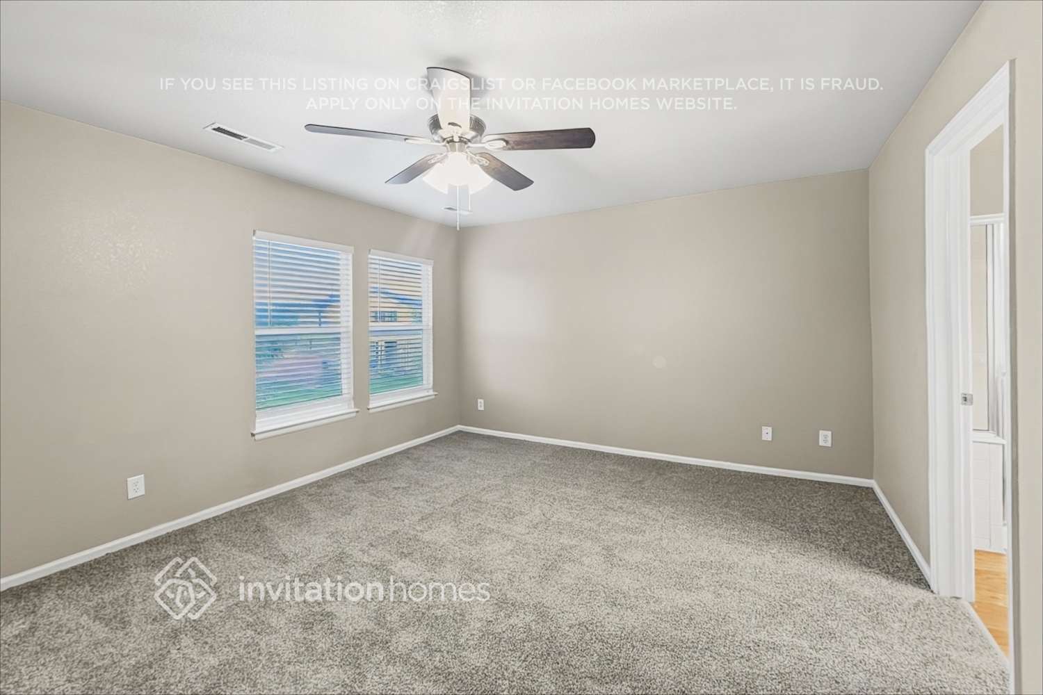Building Photo - 838 Willow Dr